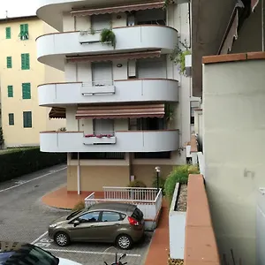 Isabella , Florence Italy