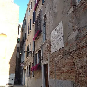 ** Hotel Fava Italie